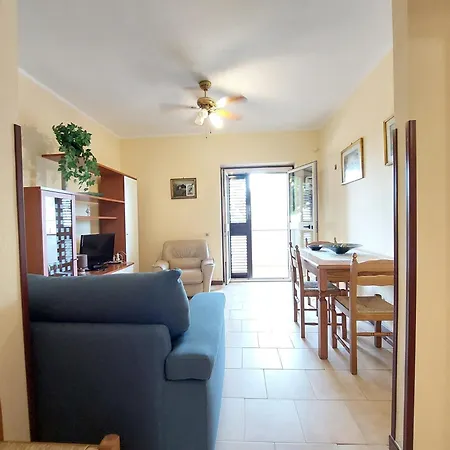 Trilocale Panoramico Apartmán *